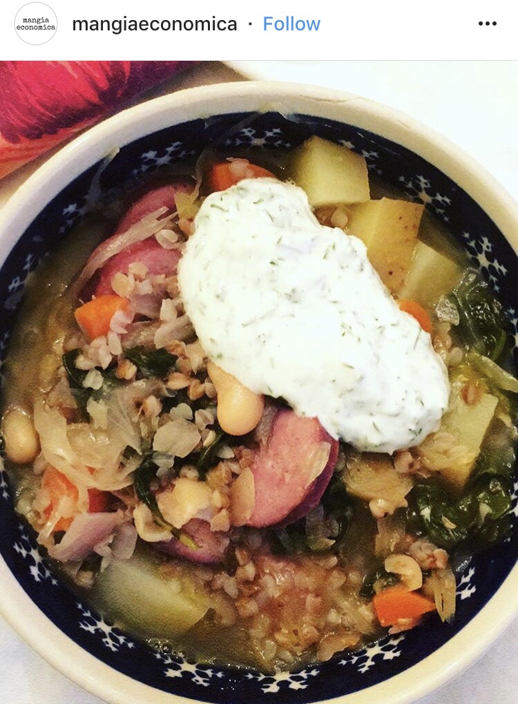 An Instagram post from mangiaeconomica featuring a a Polish dish with kielbasa, rice, and vegetables. 