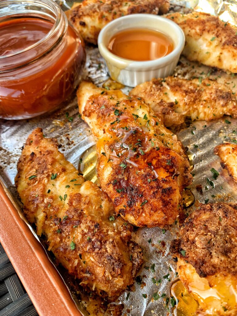 baked chicken tenders with bbq sauce and honey