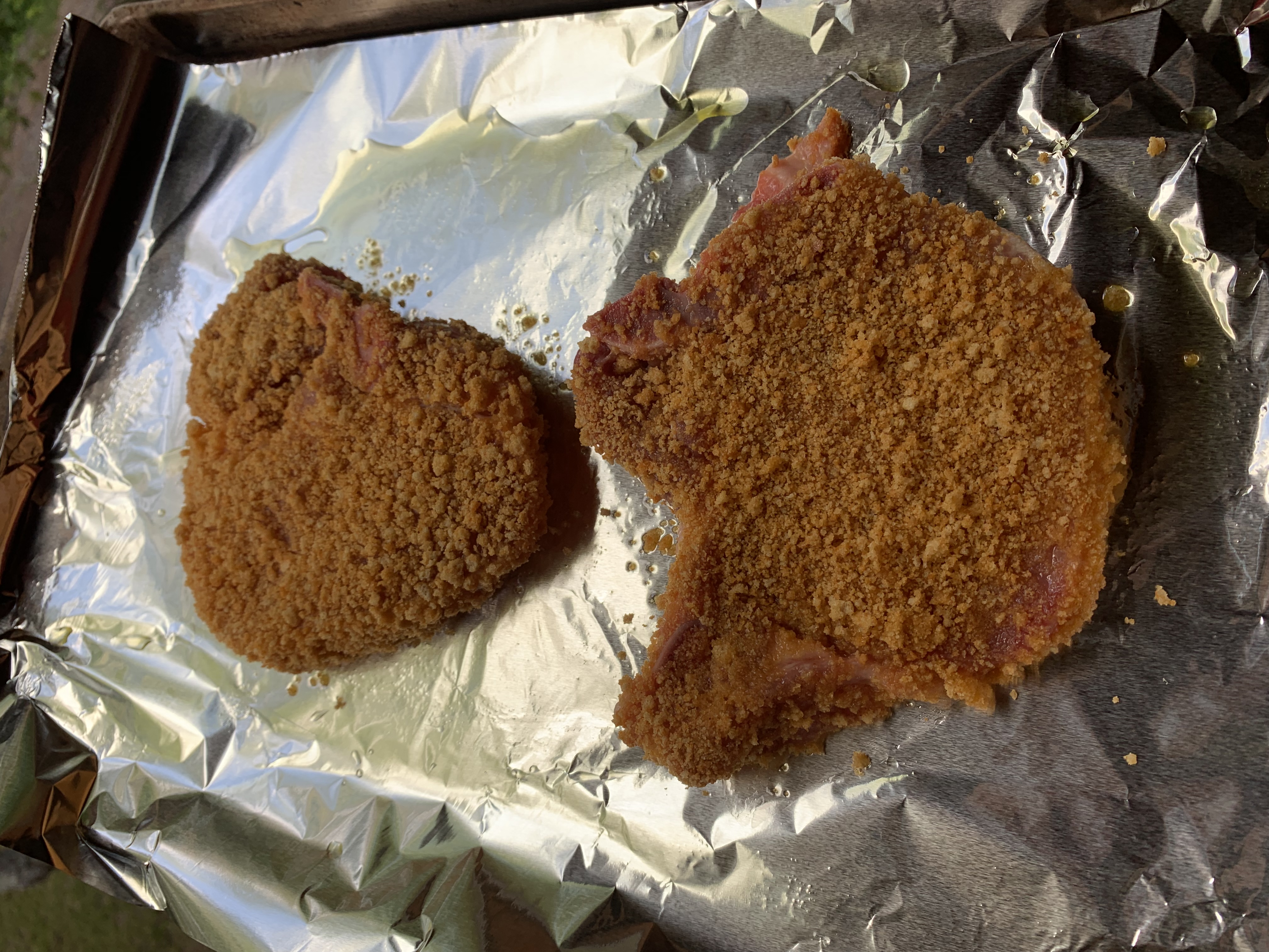 Picture of breaded pork chops