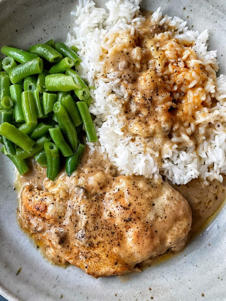 Swiss chicken with rice and green beans