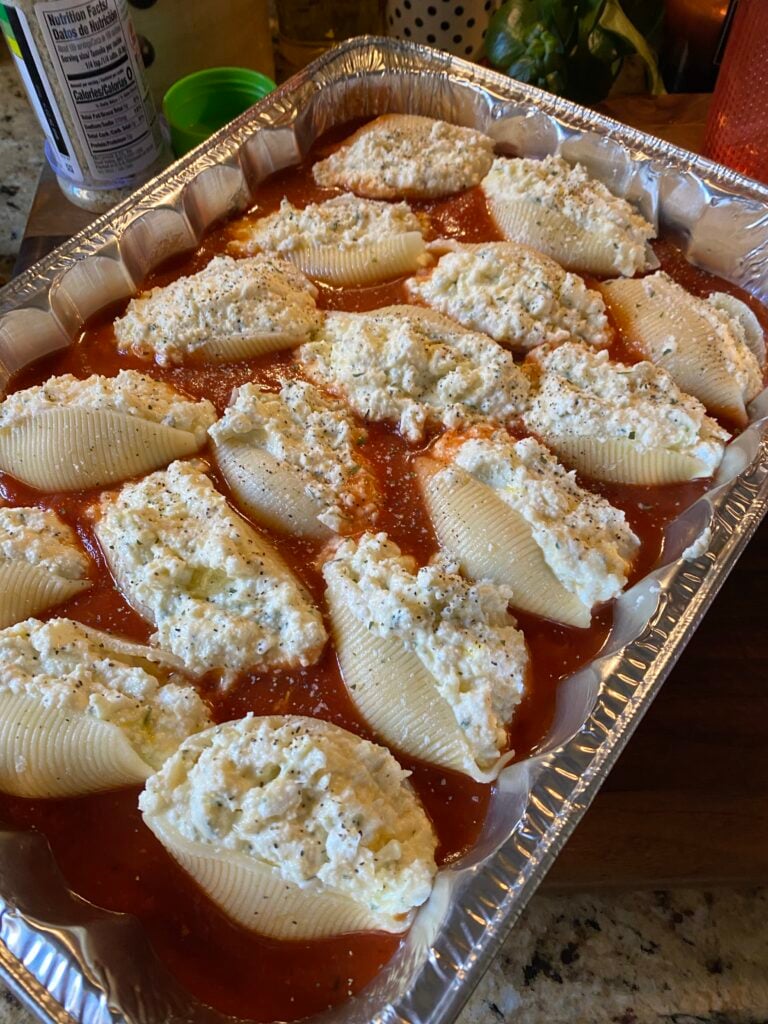 Stuffed shells in sauce