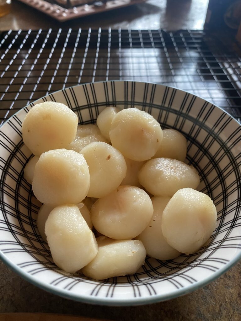 A bowl of water chestnuts