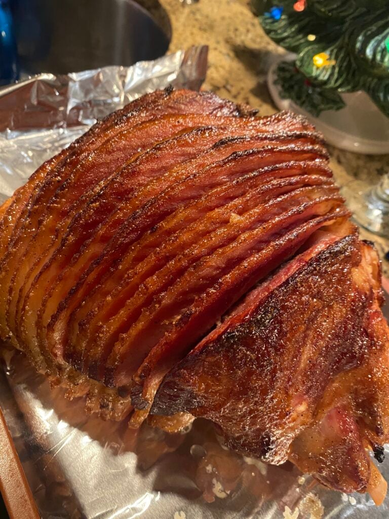Sliced, gazed ham