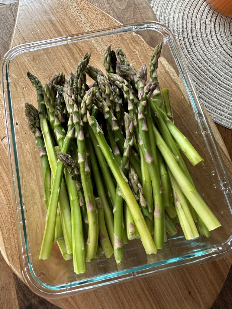 Asparagus in a glass baking dish