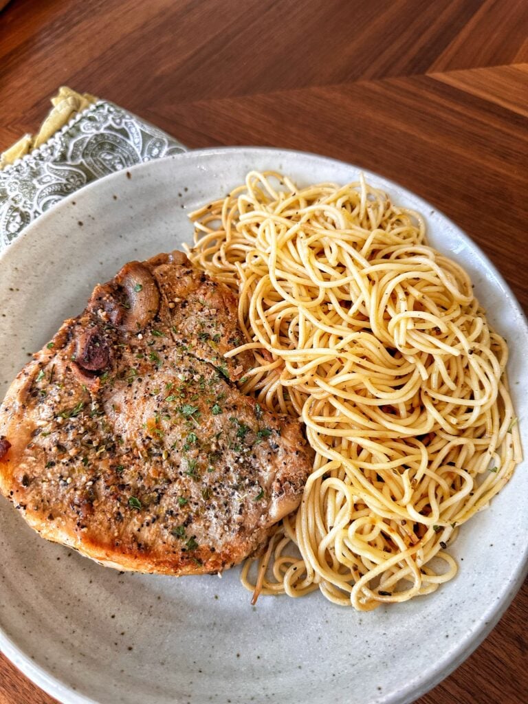 Supper Club Pork Chops with Pan Spaghetti