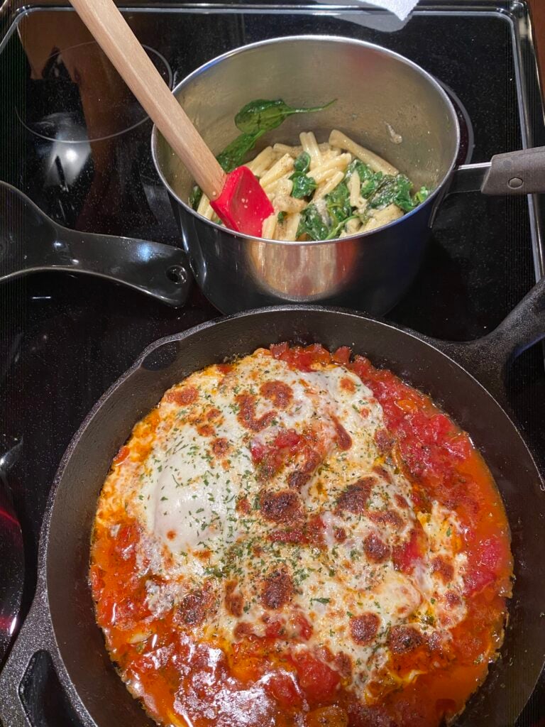 Skillet Chicken Parmesan With Spinach Pasta